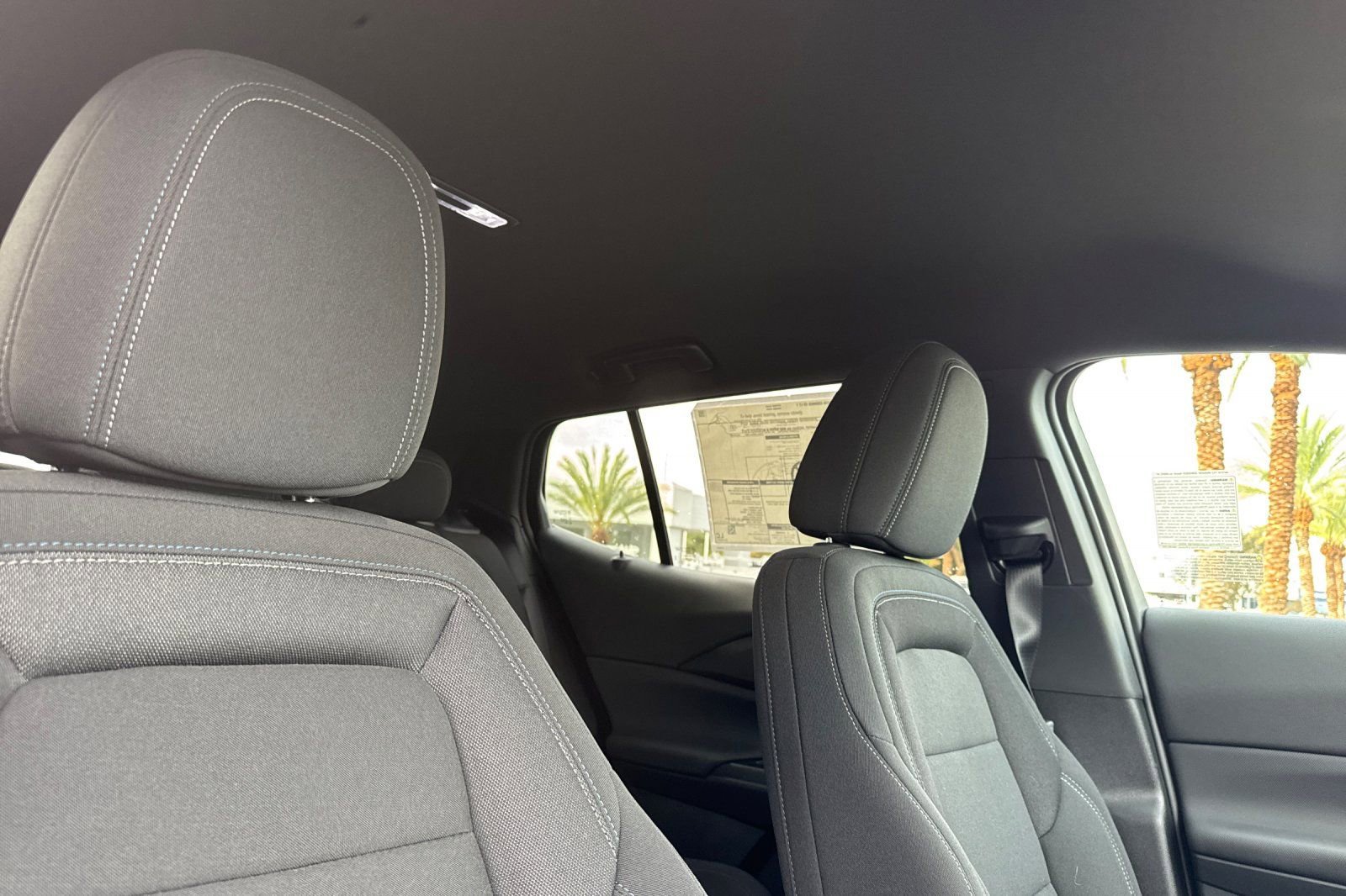 New 2026 Chevrolet Equinox EV LT image 16