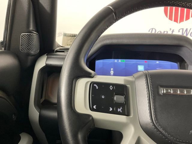 Used 2020 Land Rover Defender 110 HSE image 24