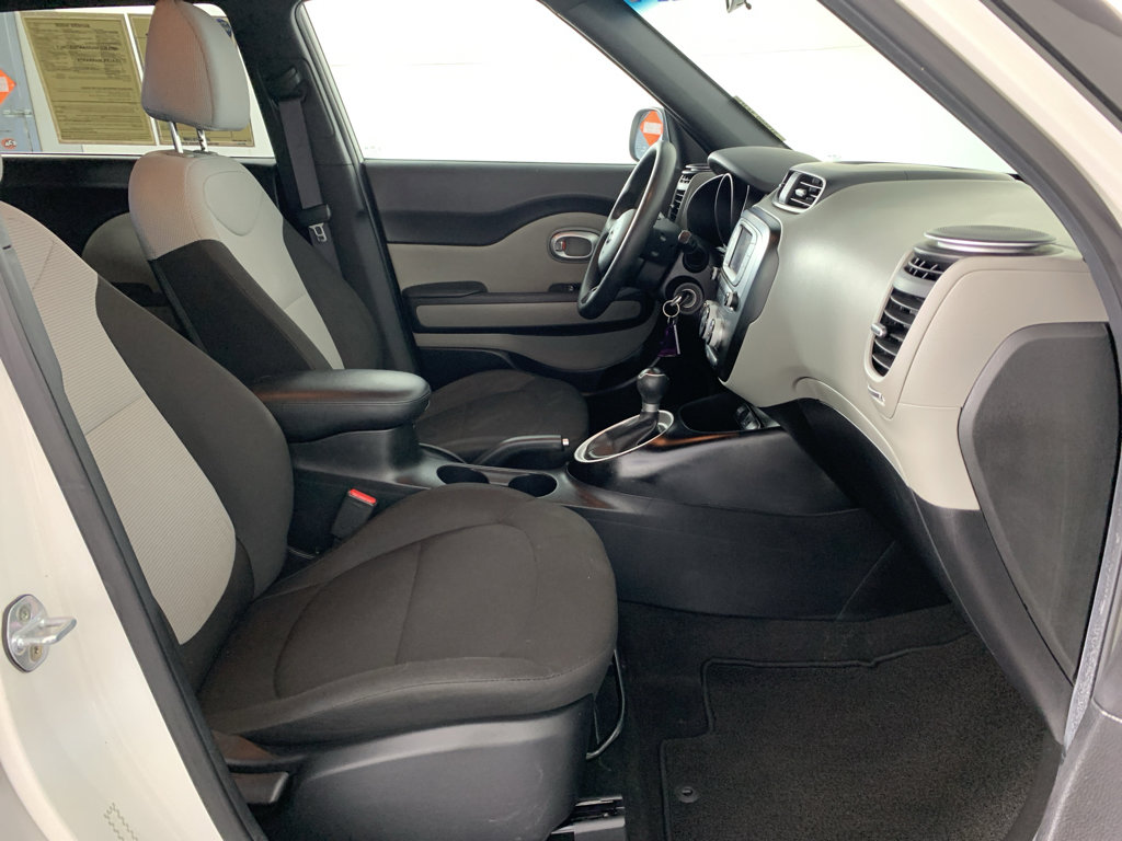 Used 2018 Kia Soul image 40