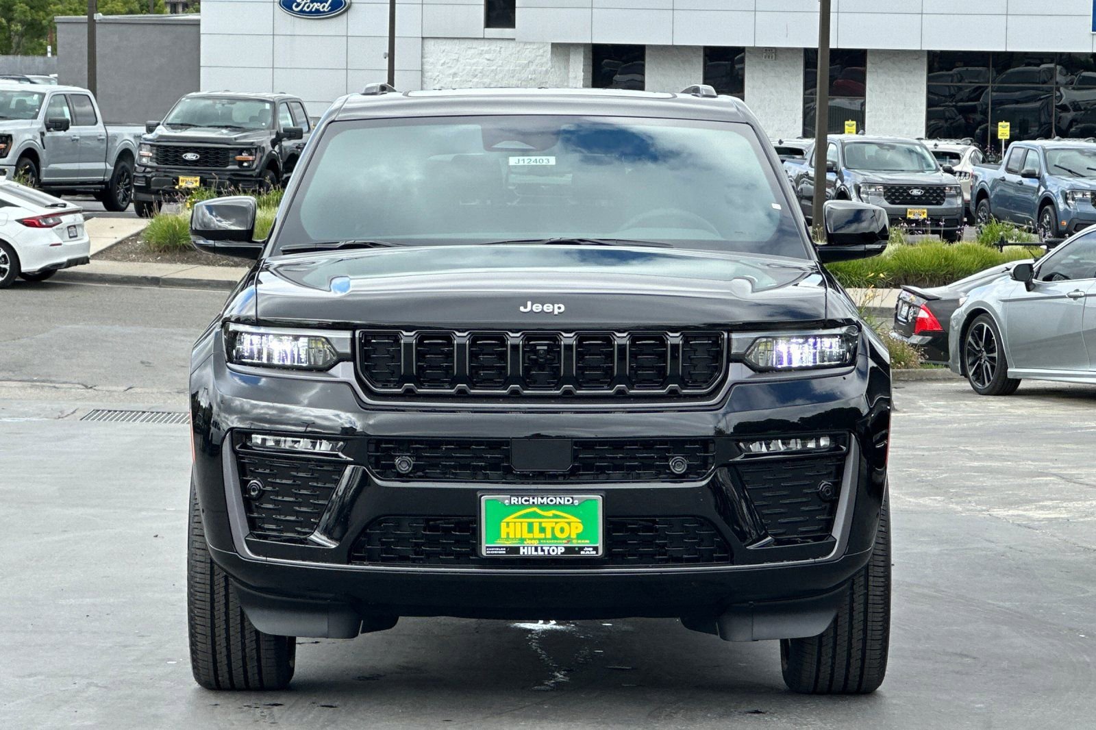New 2026 Jeep Grand Cherokee L Limited AWD/4WD image 9
