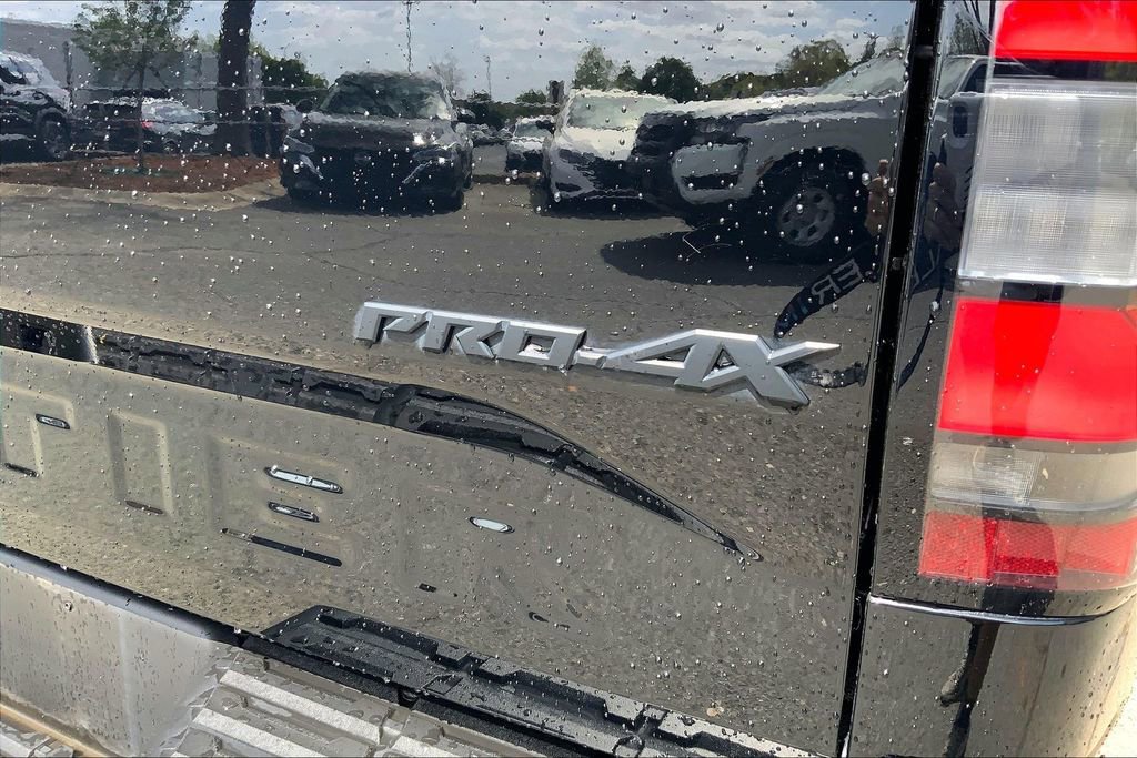 Used 2023 Nissan Frontier PRO-4X w/ Pro Convenience Package image 22