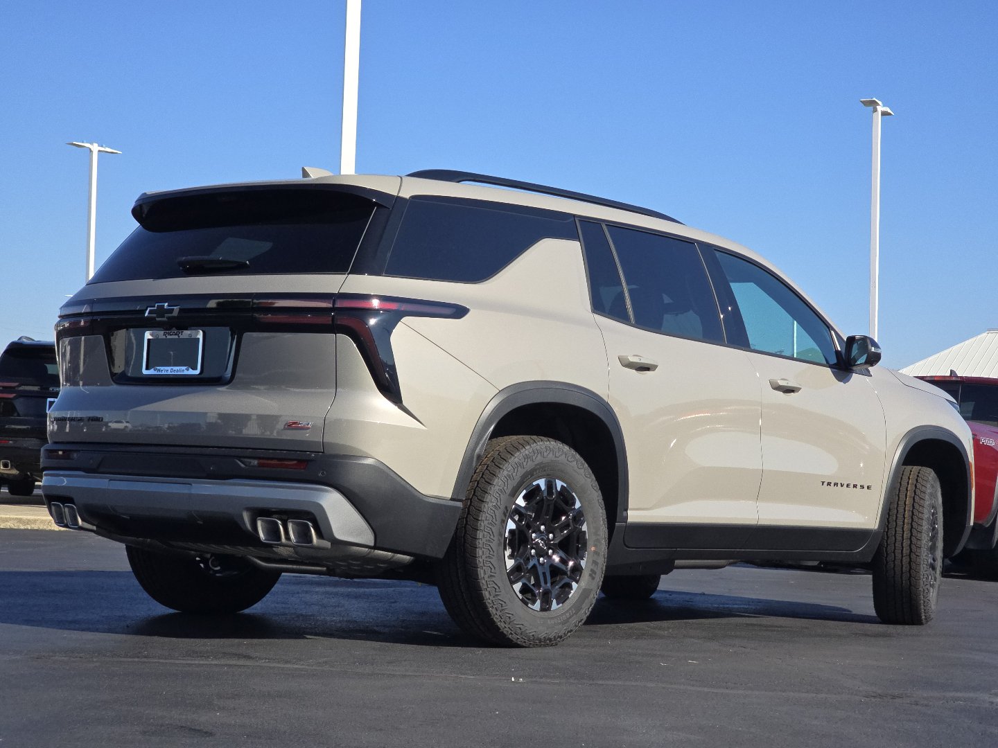 New 2027 Chevrolet Traverse Z71 w/ Driver Confidence Package AWD/4WD image 17