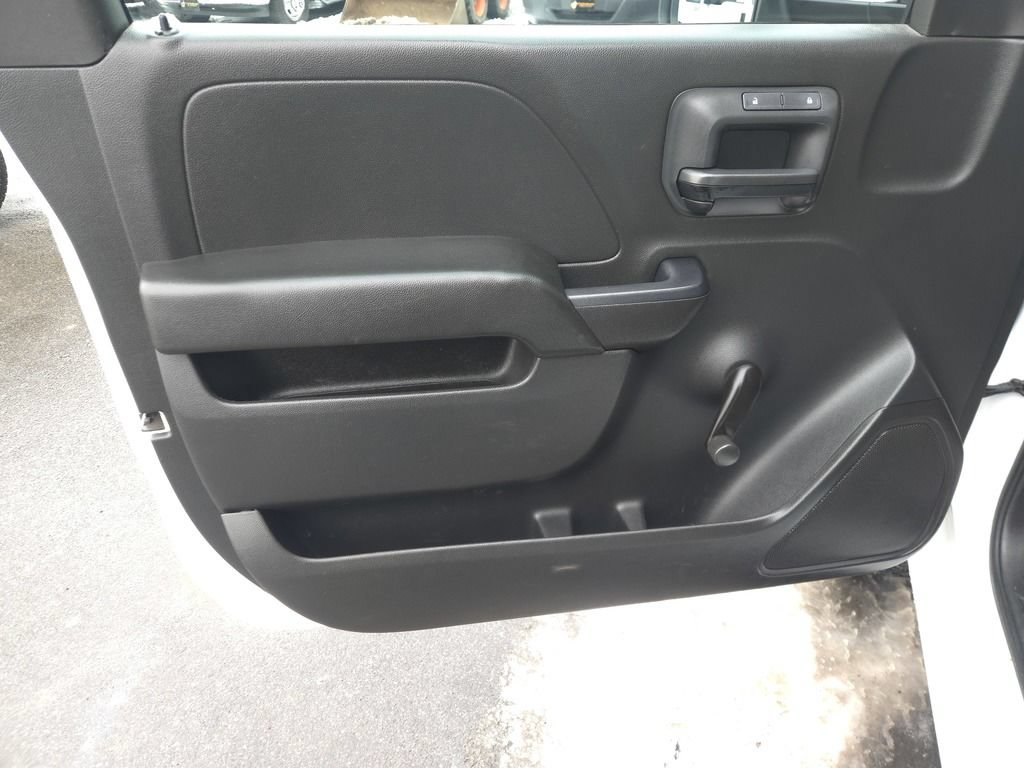 Used 2015 Chevrolet Silverado 2500 W/T AWD/4WD image 12