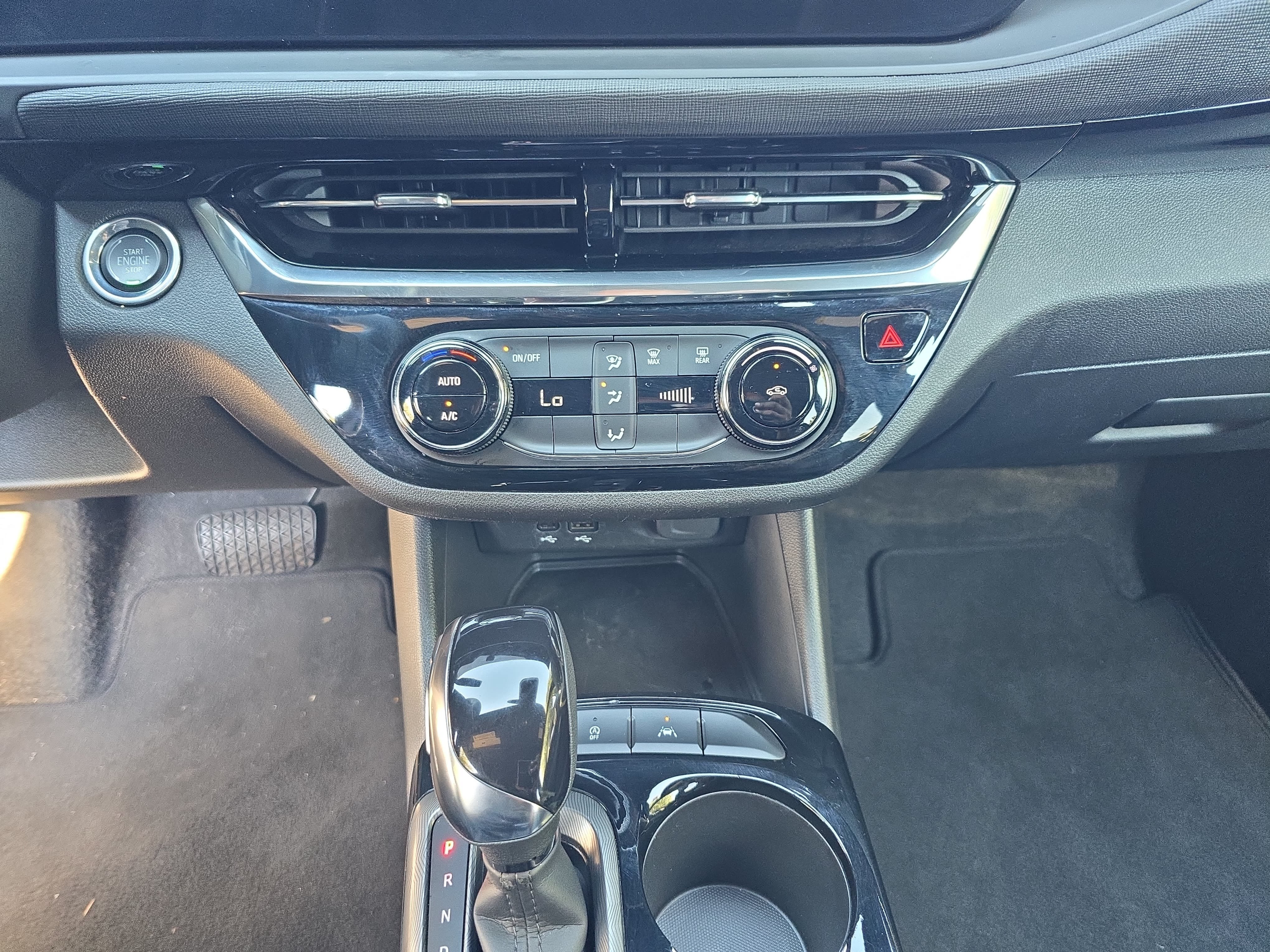 Used 2025 Buick Envista Sport Touring FWD image 23