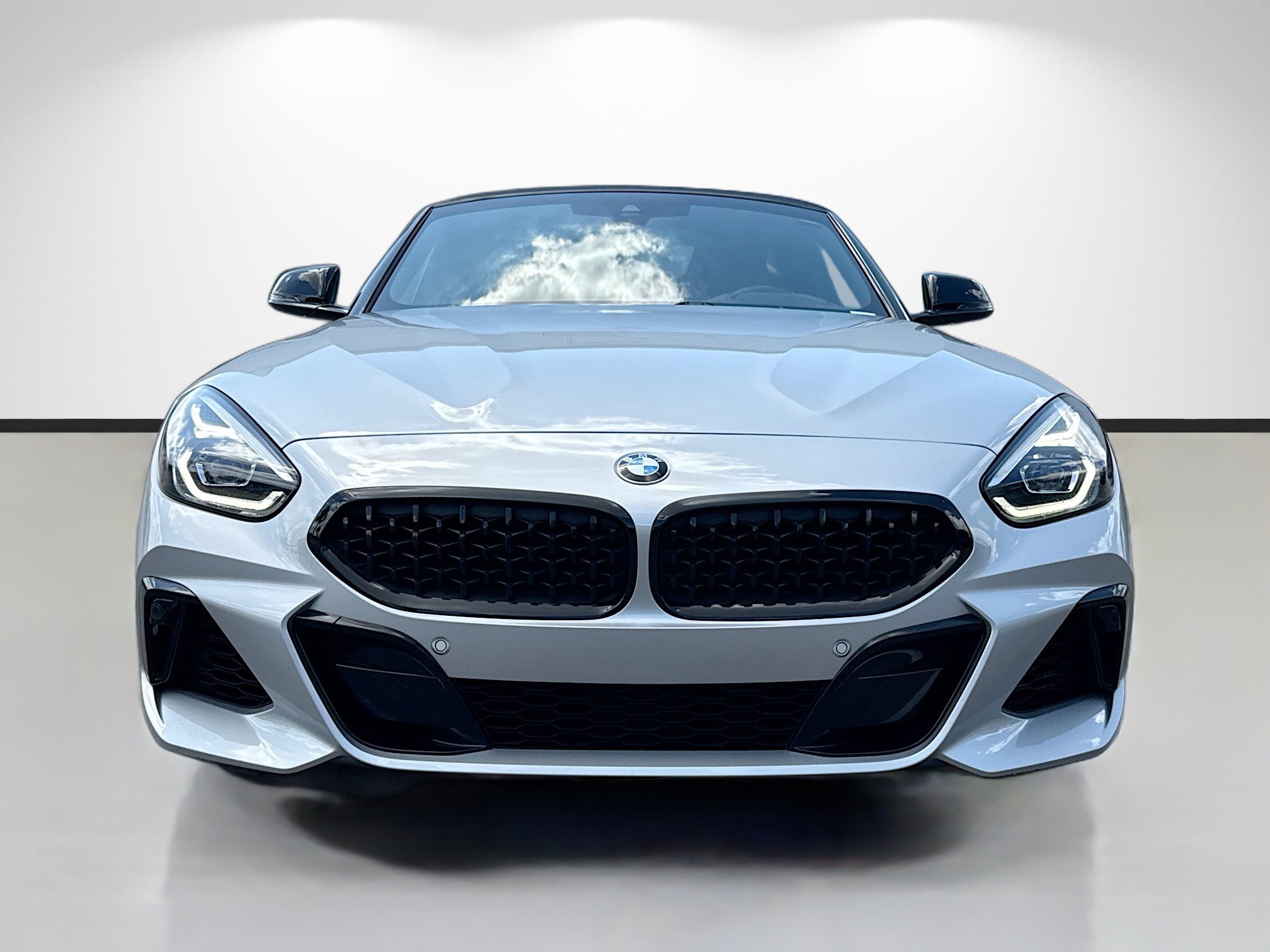 Used 2022 BMW Z4 M40i w/ Premium Package RWD image 8