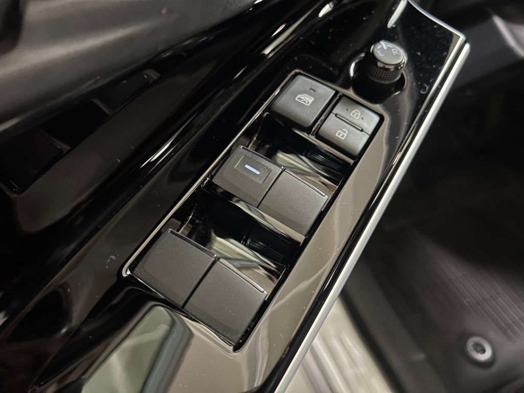 Certified 2024 Toyota bZ4X XLE w/ Weather Package AWD/4WD image 37