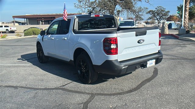 New 2025 Ford Maverick Lariat w/ Black Appearance Package image 5