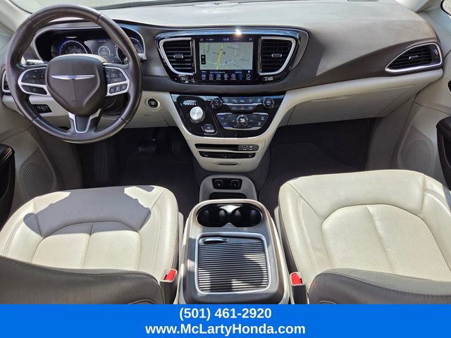 Used 2019 Chrysler Pacifica Touring-L Plus w/ Advanced Safetytec Group FWD image 15