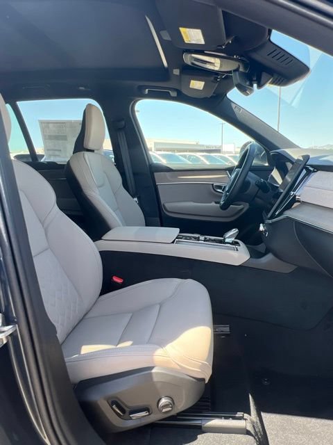 New 2026 Volvo XC90 B6 Plus w/ Protection Package AWD/4WD image 34
