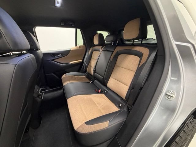 Certified 2025 Chevrolet Equinox ACTIV w/ Safety and Technology Package FWD image 23