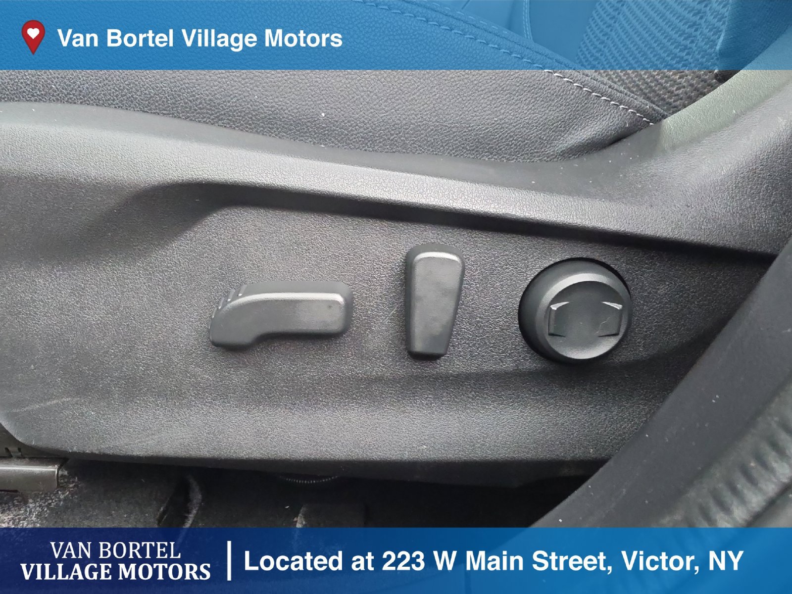 Used 2019 Subaru Forester Premium AWD/4WD image 12