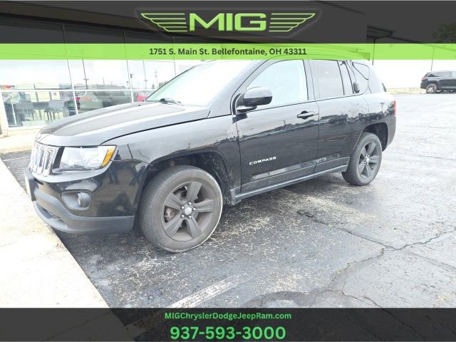 Used 2016 Jeep Compass Latitude AWD/4WD image 1