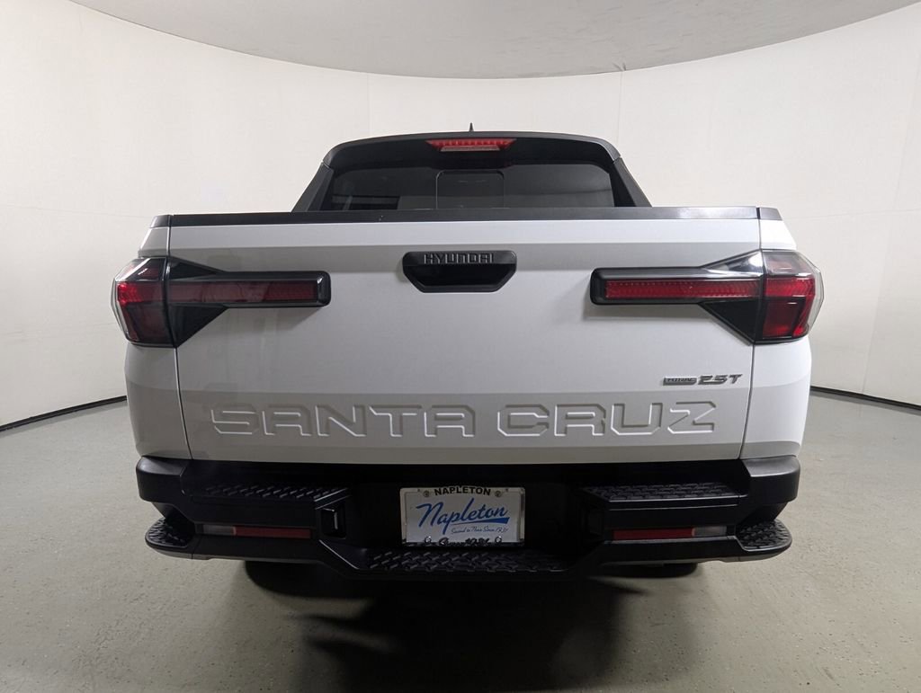 Used 2022 Hyundai Santa Cruz SEL Premium image 6