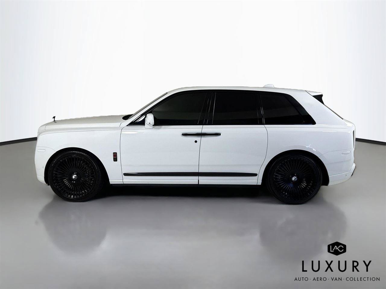 Used 2021 Rolls-Royce Cullinan AWD/4WD image 9