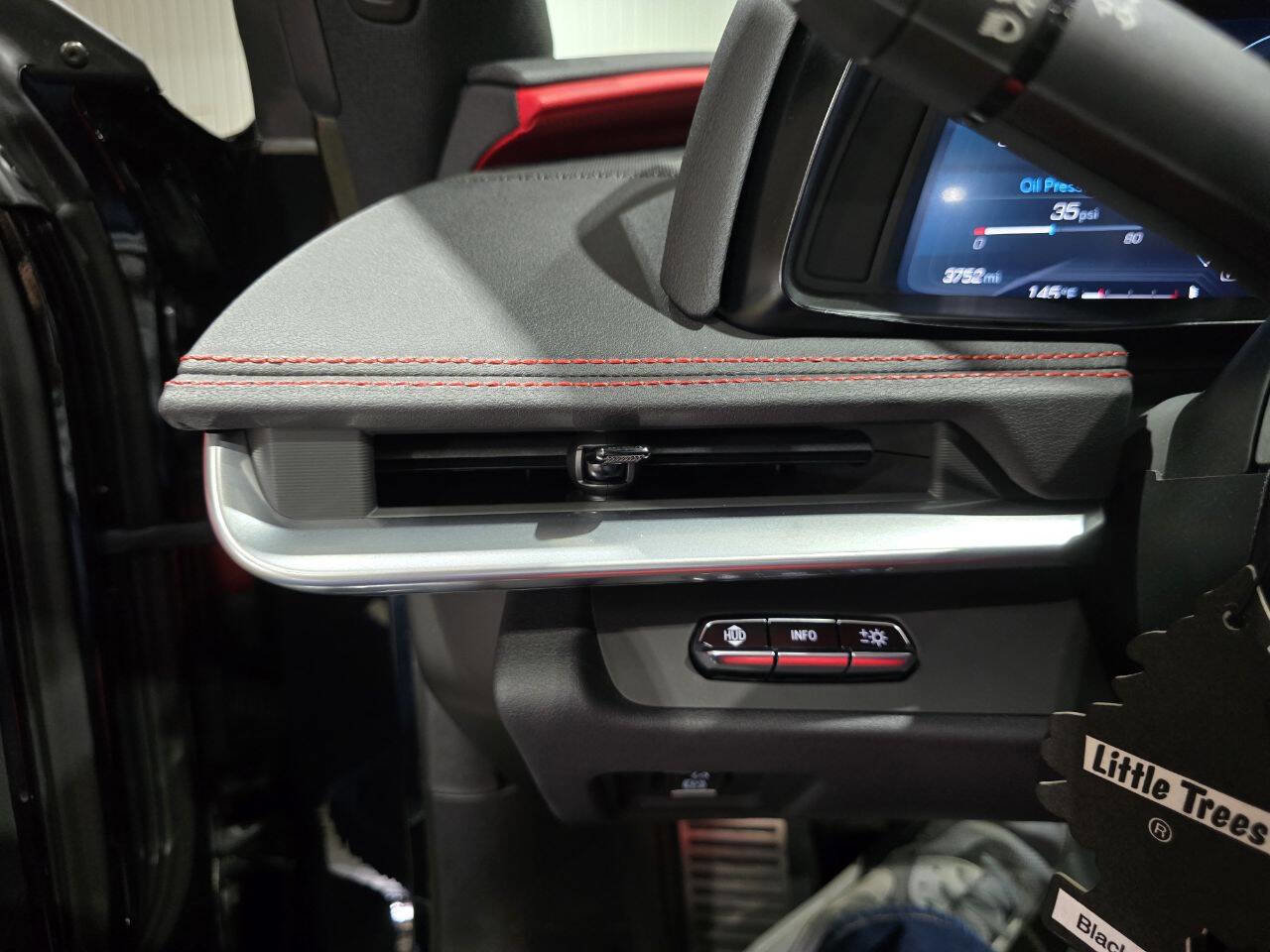 Used 2022 Chevrolet Corvette Stingray Preferred Conv w/ Z51 Performance Package image 45