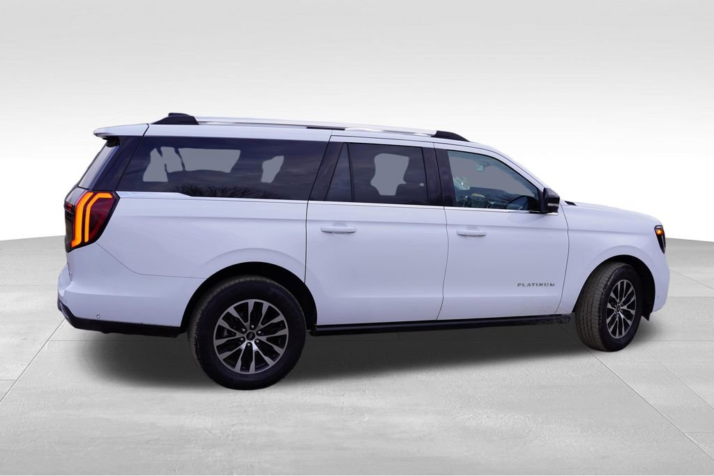 Certified 2025 Ford Expedition Max Platinum image 4