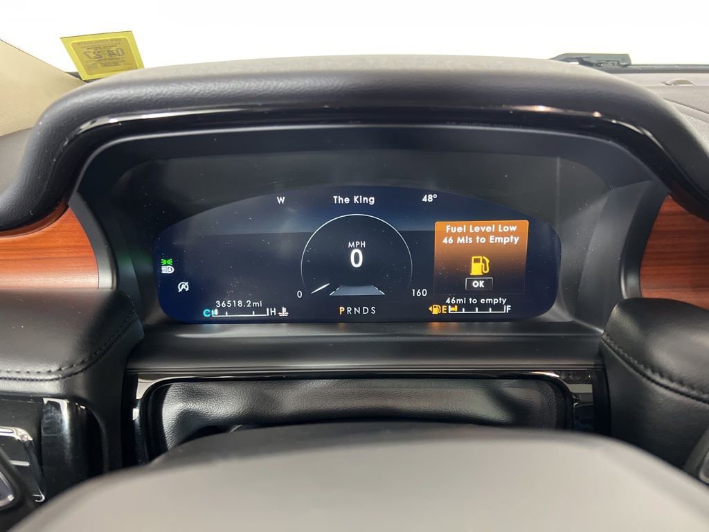 Used 2022 Lincoln Nautilus Reserve w/ Luxury Package image 16