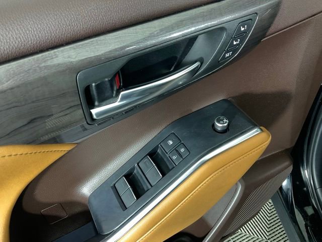 Used 2022 Toyota Highlander Platinum image 28