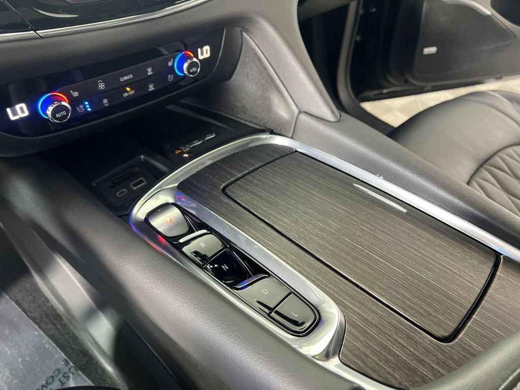 Certified 2023 Buick Enclave Avenir w/ LPO, Floor Liner Package AWD/4WD image 28
