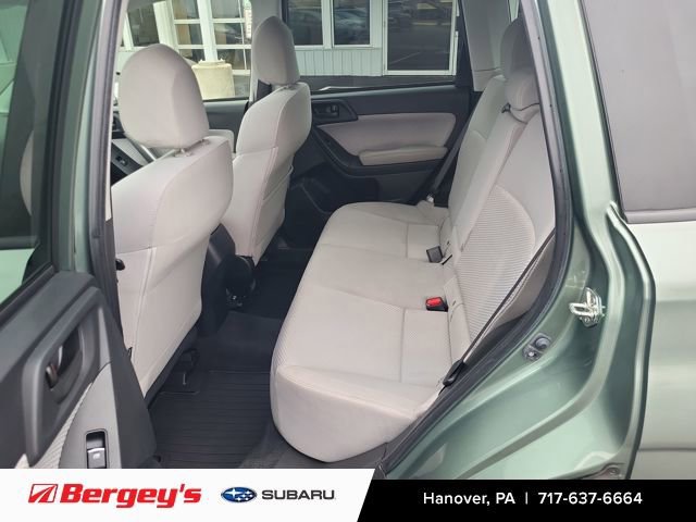 Used 2018 Subaru Forester 2.5i Premium w/ All-Weather Package image 13