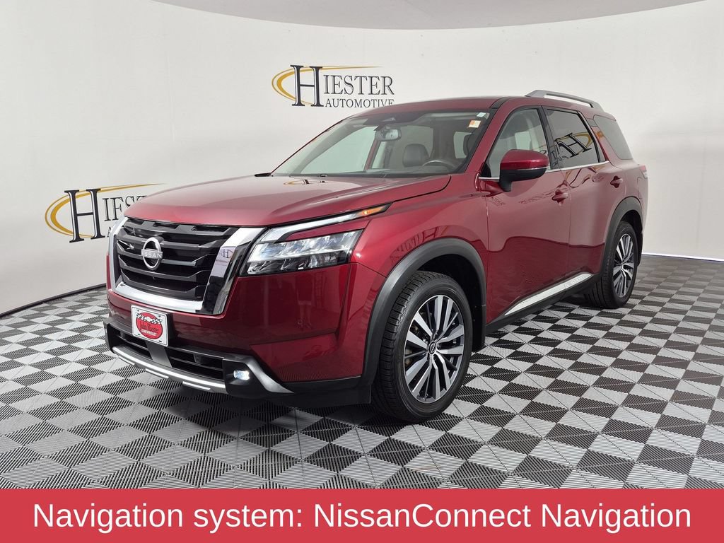 Used 2022 Nissan Pathfinder Platinum AWD/4WD image 8