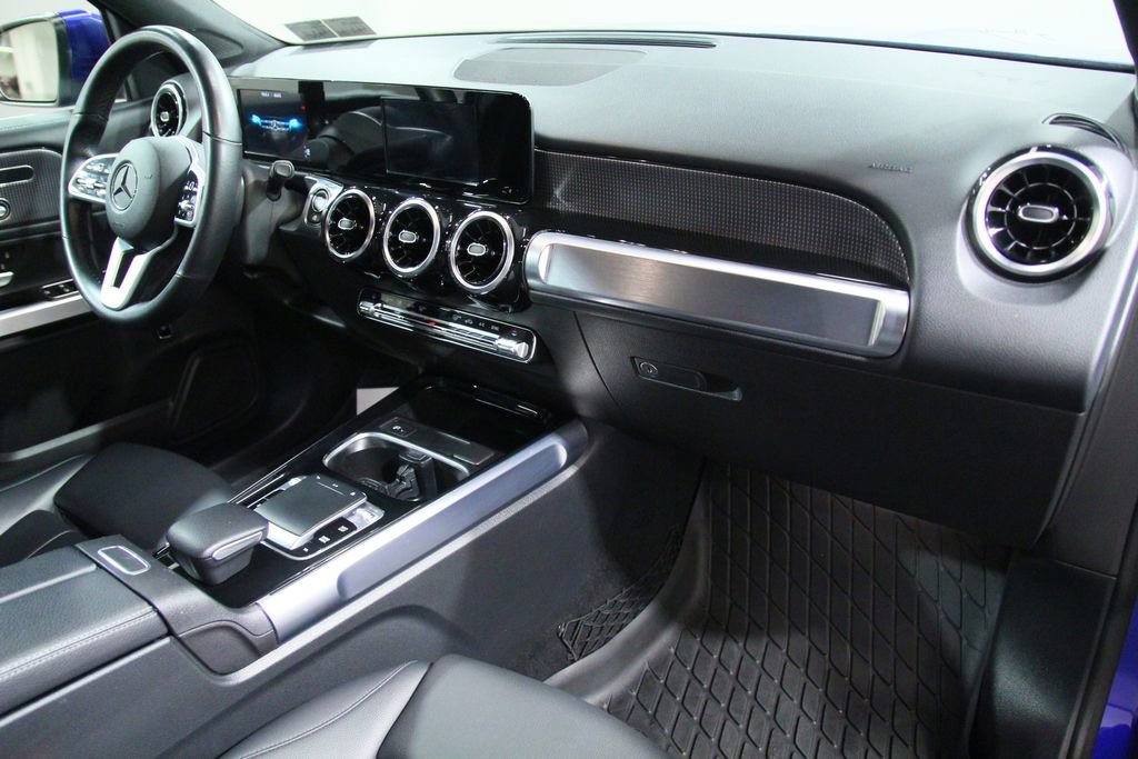 Certified 2020 Mercedes-Benz GLB 250 4MATIC image 20