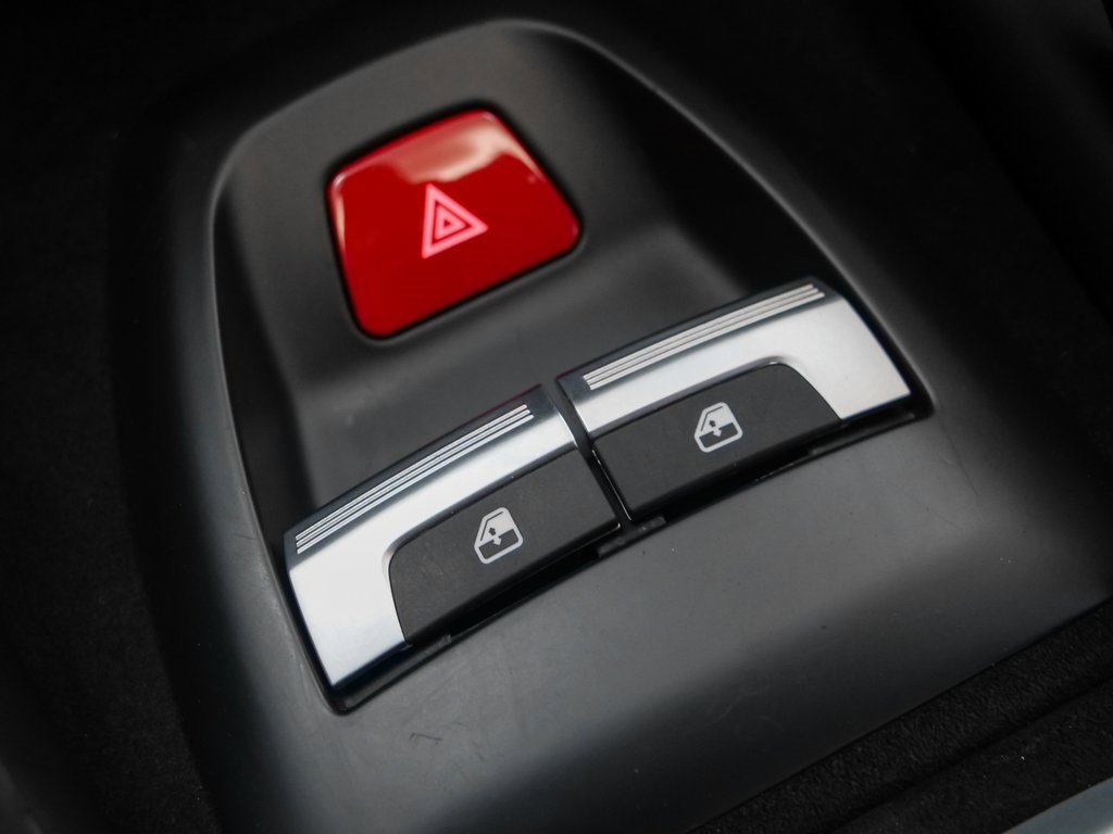 Certified 2015 Ferrari FF image 53