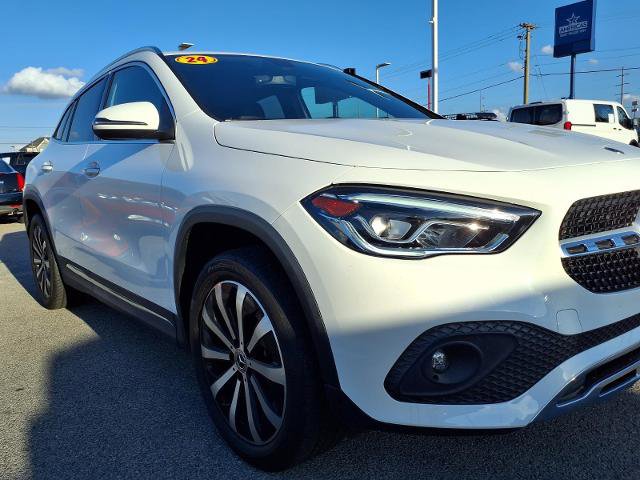 Used 2023 Mercedes-Benz GLA 250 w/ Premium Package image 19