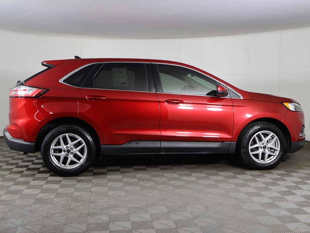 Used 2024 Ford Edge SEL w/ Convenience Package image 16