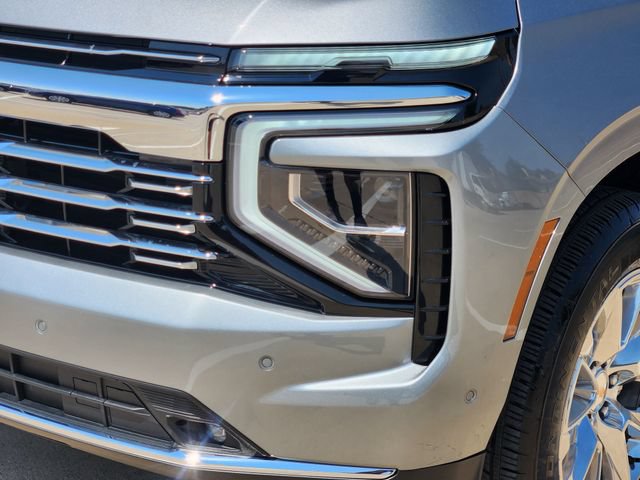 Used 2026 Chevrolet Tahoe Premier AWD/4WD image 17