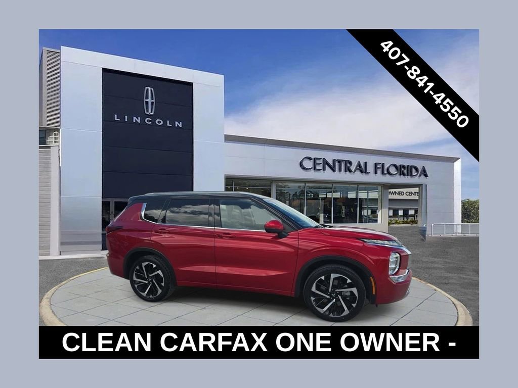 Used 2023 Mitsubishi Outlander SEL FWD image 1