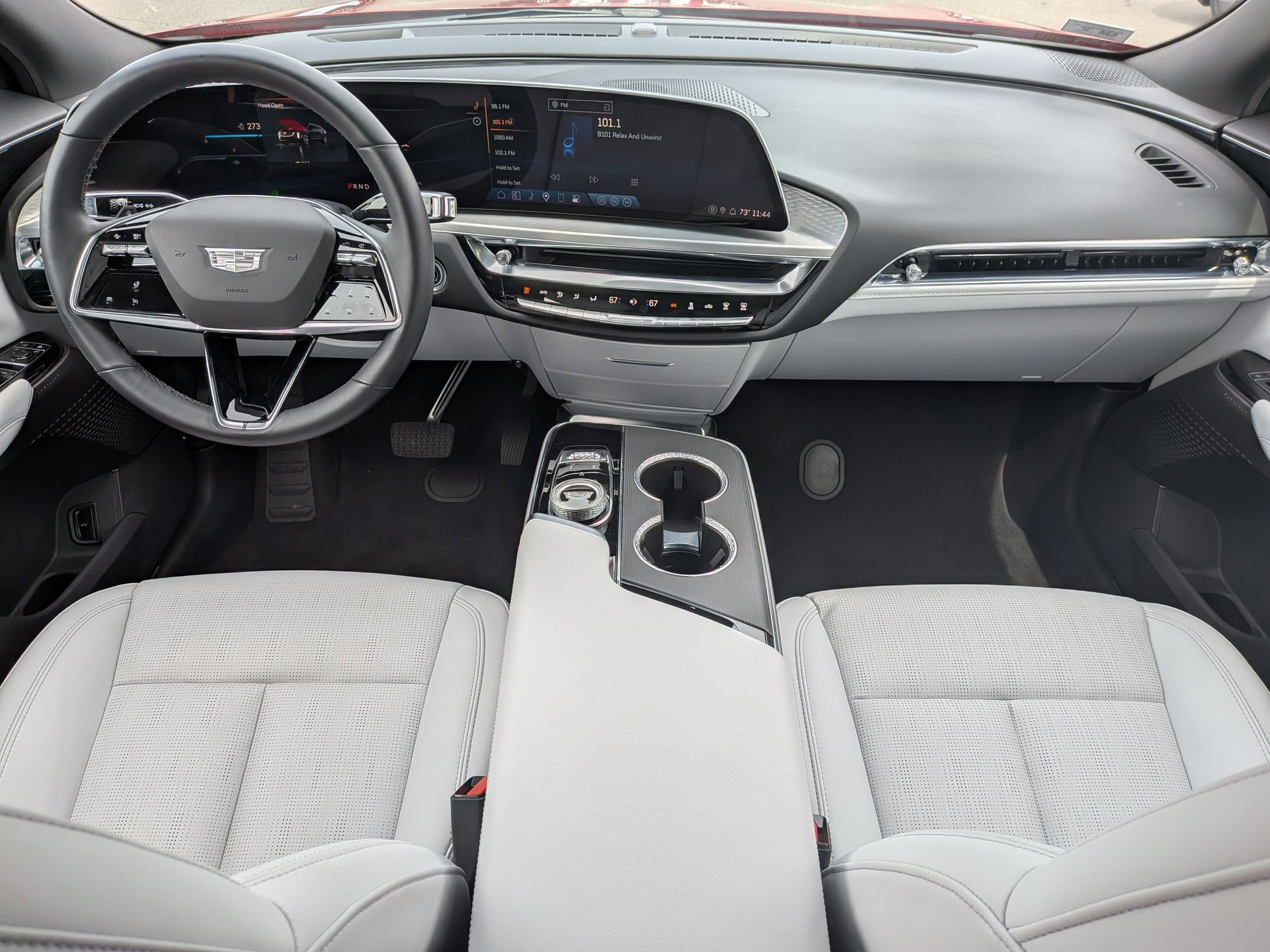 Certified 2024 Cadillac Lyriq Sport AWD/4WD image 21