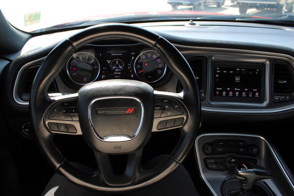 Used 2021 Dodge Challenger SXT image 11