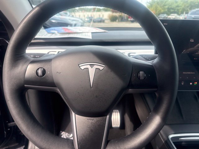 Used 2023 Tesla Model Y Performance AWD/4WD image 11