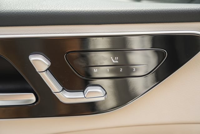 New 2026 Mercedes-Benz C 300 4MATIC Sedan image 38