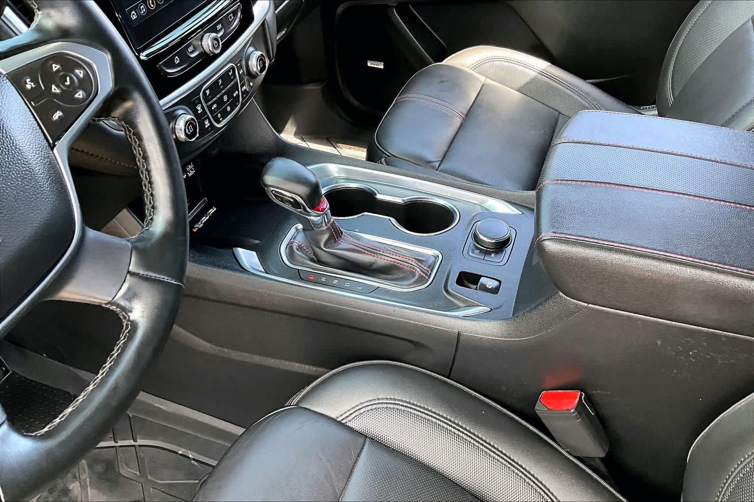 Used 2023 Chevrolet Traverse RS w/ LPO, Floor Liner Package FWD image 16
