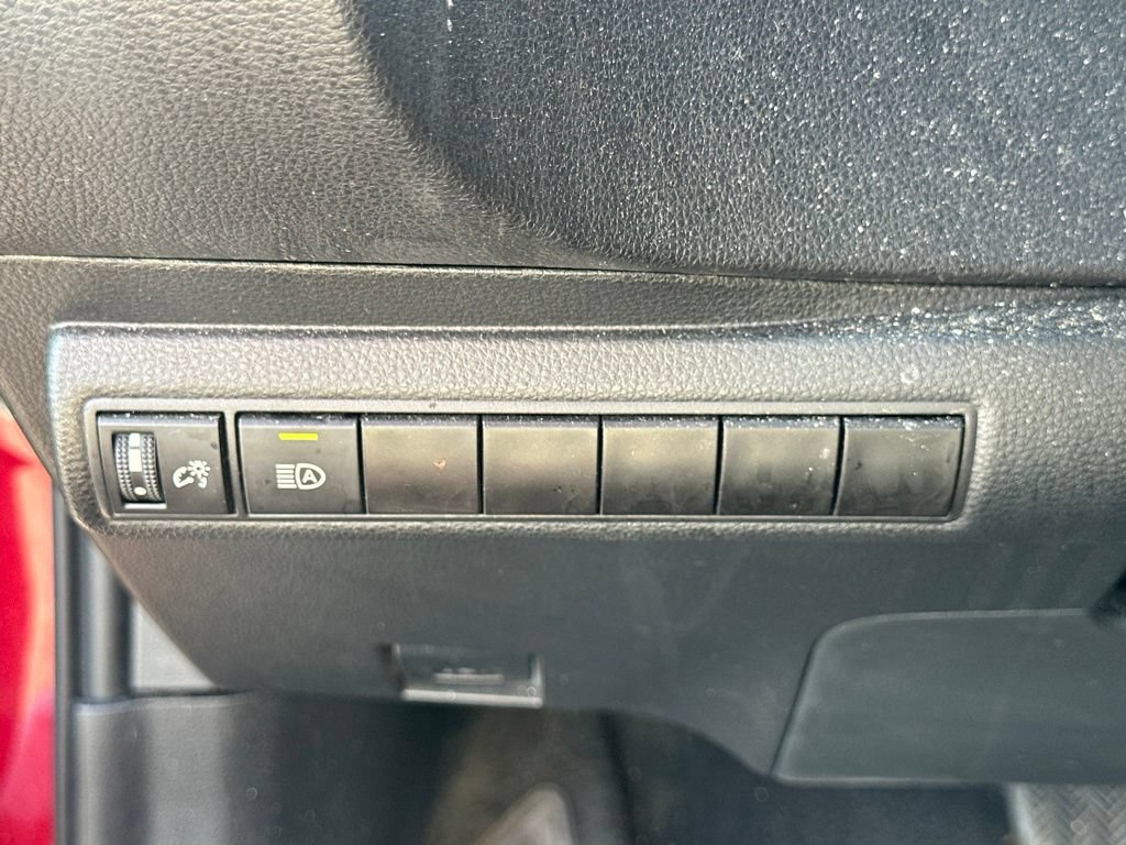 Used 2023 Toyota Corolla LE FWD image 17