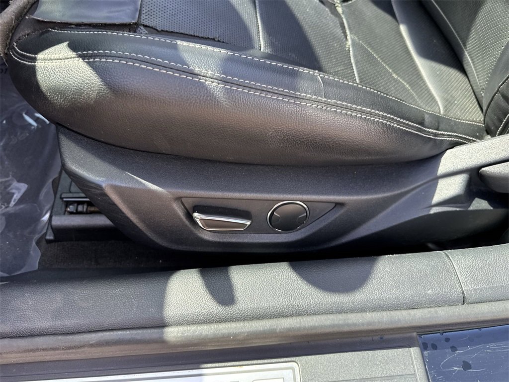 Used 2015 Ford Mustang GT Premium w/ Equipment Group 401A image 41