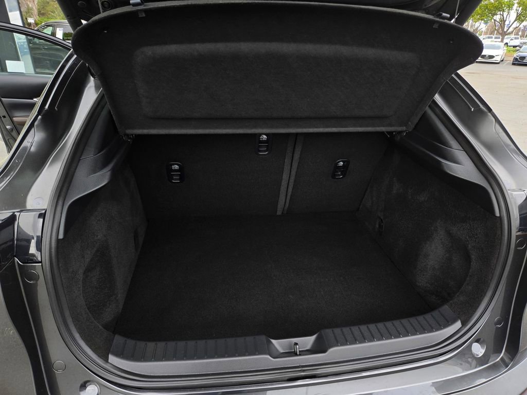 Used 2025 MAZDA CX-30 AWD 2.5 S w/ Premium Package image 27