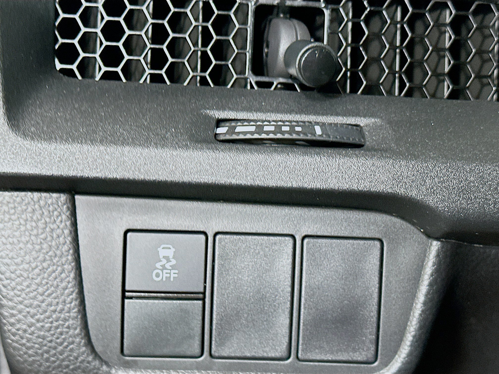 Used 2024 Honda CR-V LX image 17