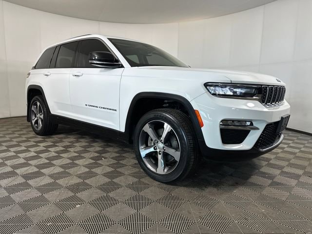 Used 2023 Jeep Grand Cherokee 4xe image 2