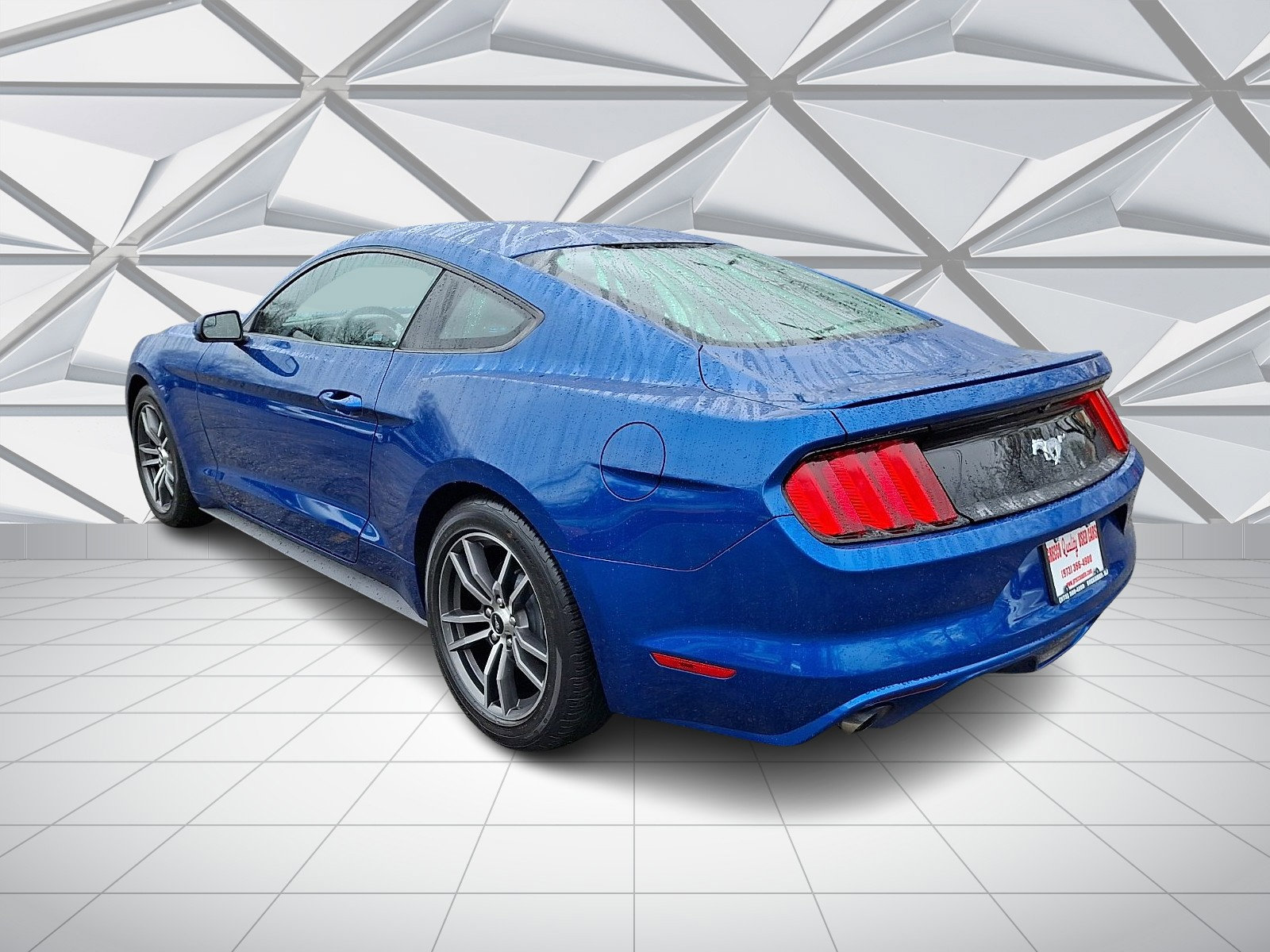 Used 2017 Ford Mustang Coupe RWD image 7
