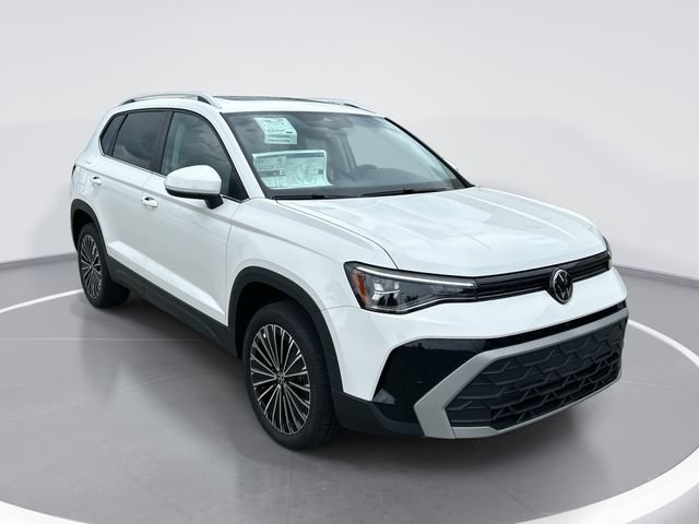 New 2026 Volkswagen Taos SE