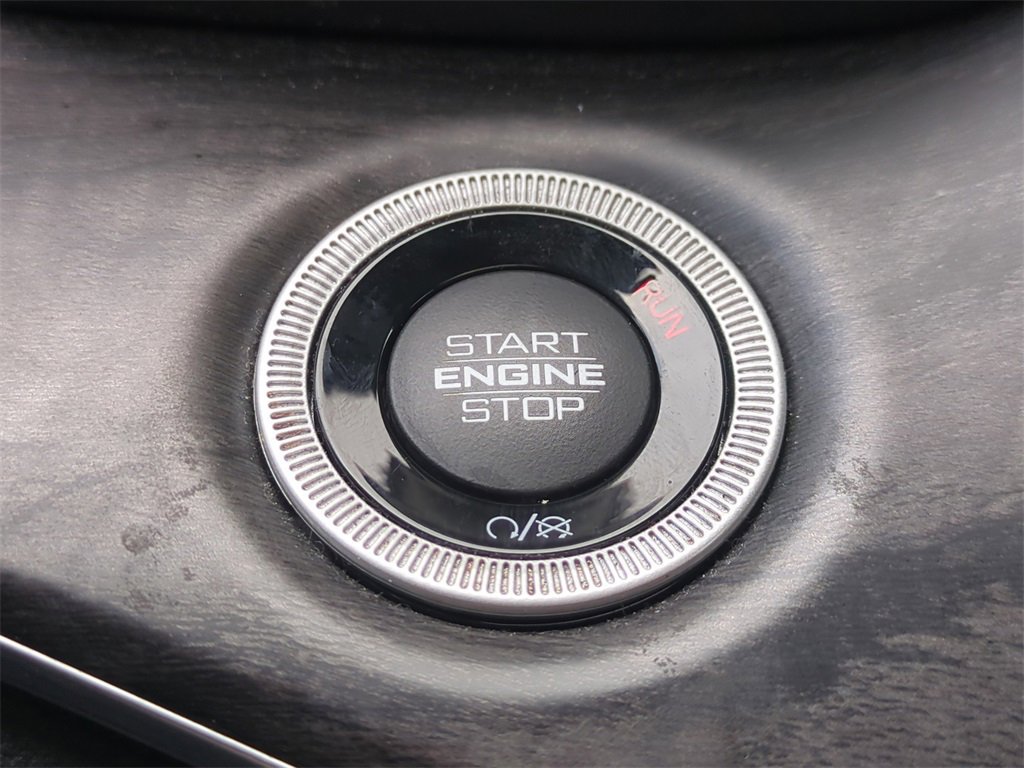 Certified 2021 Jeep Grand Cherokee L Overland image 31