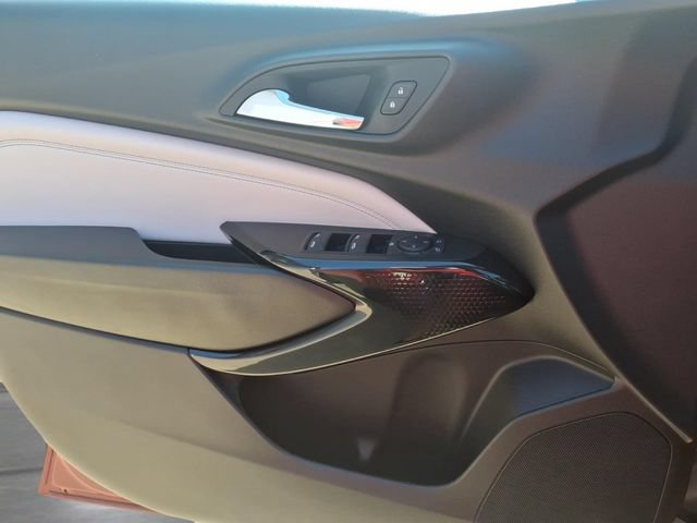 Used 2026 Chevrolet Trax LT FWD image 16