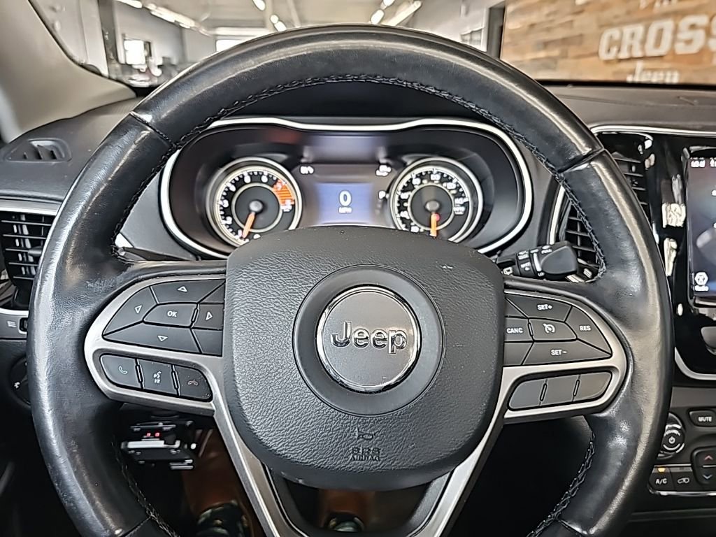 Used 2020 Jeep Cherokee Limited w/ Luxury Group image 9