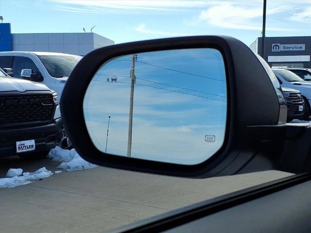 New 2026 Chevrolet Traverse High Country w/ LPO, Floor Liner Package image 23