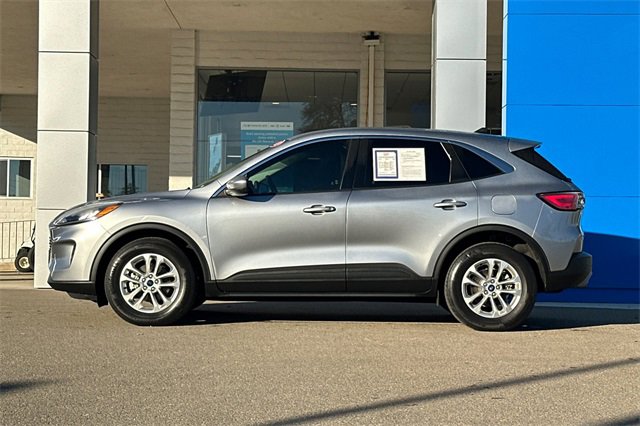 Used 2021 Ford Escape SE image 9