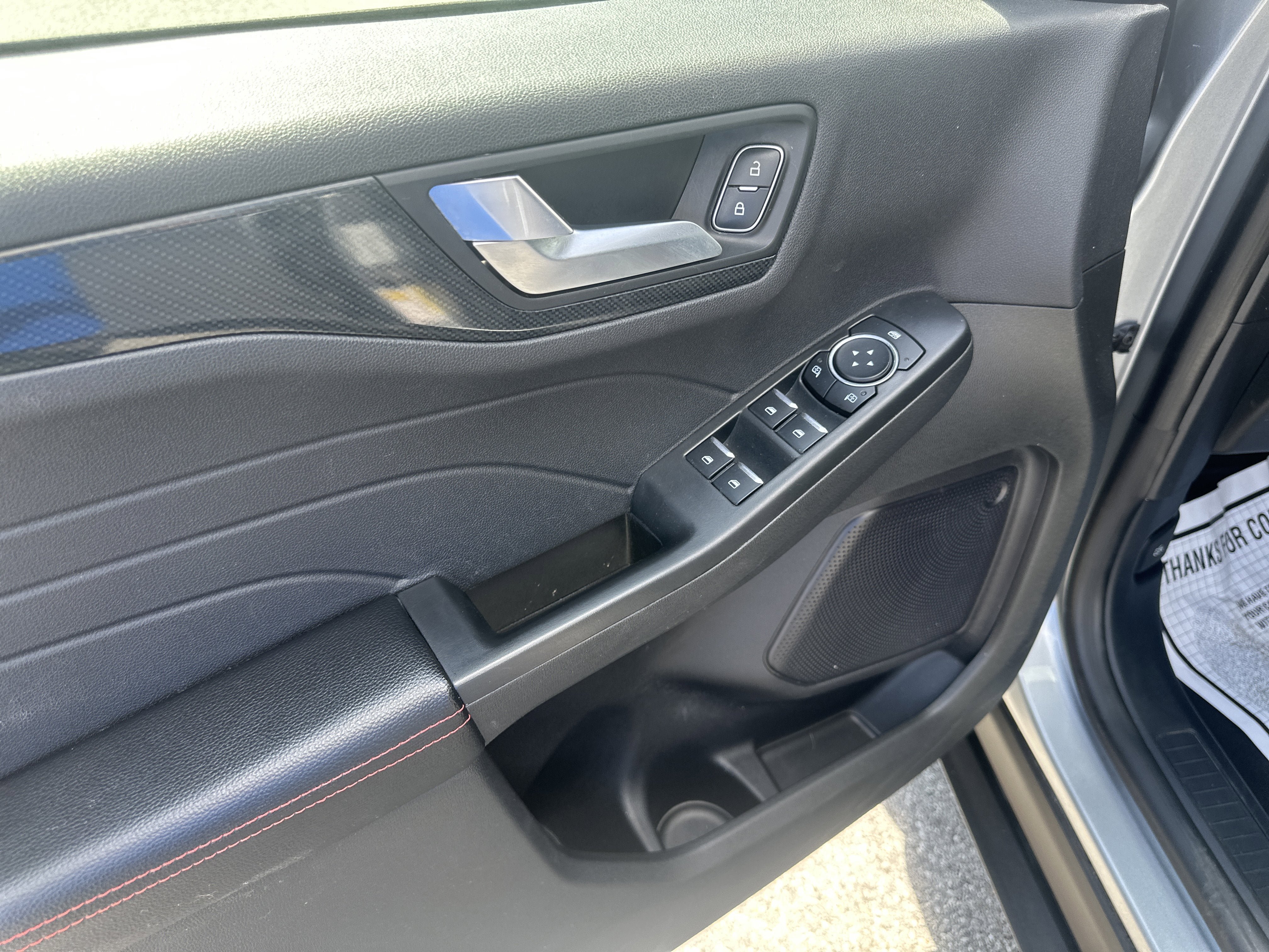 Used 2024 Ford Escape ST-Line w/ Tech Pack #1 AWD/4WD image 13