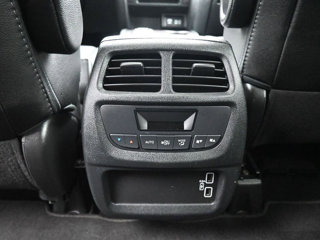 Used 2022 Honda Pilot EX-L image 36